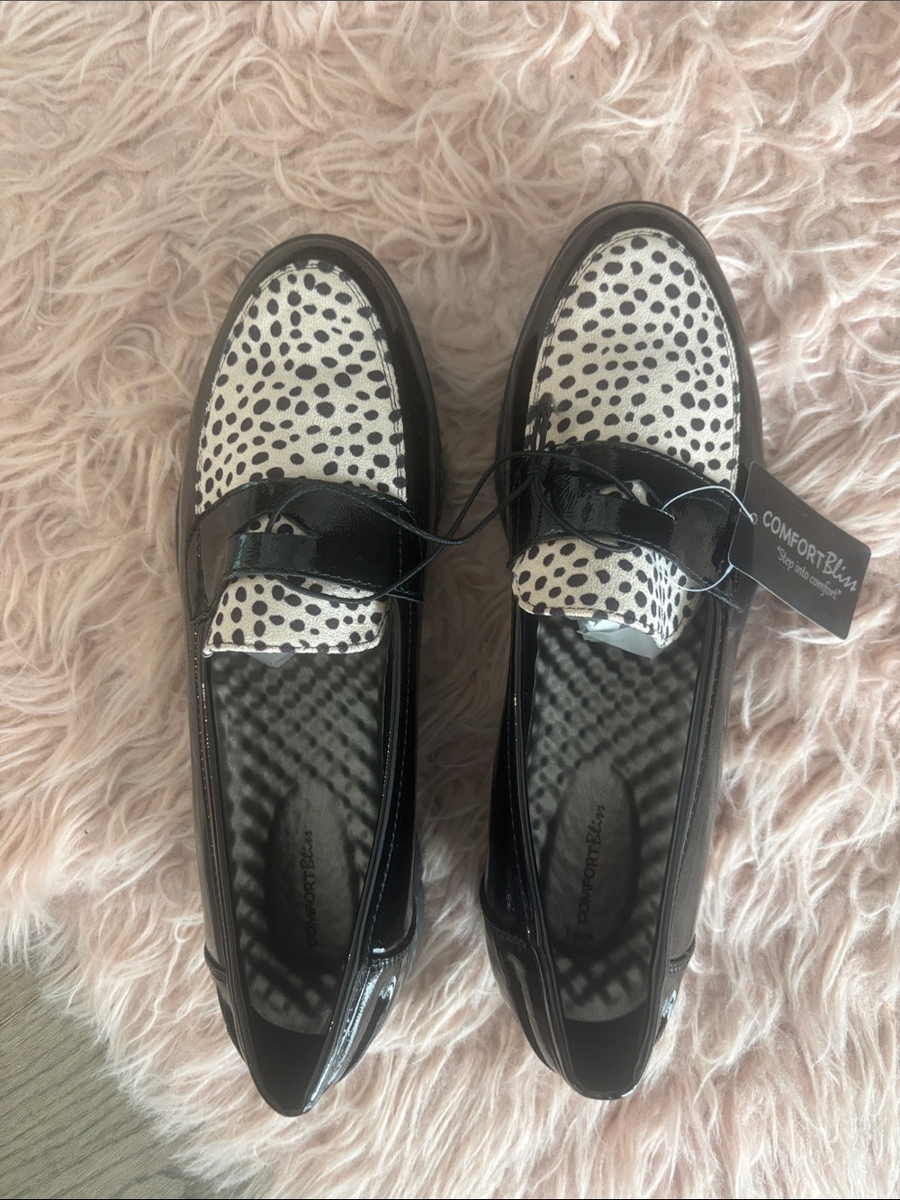 Comfortview Women's Black & White Dalmatian Print Loafers